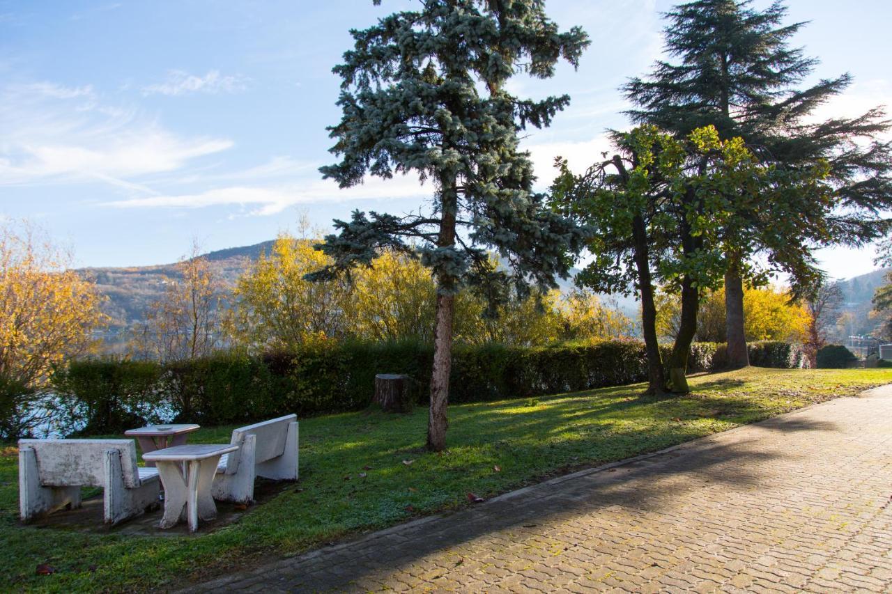 Hotel Chalet Del Lago Avigliana Exteriér fotografie